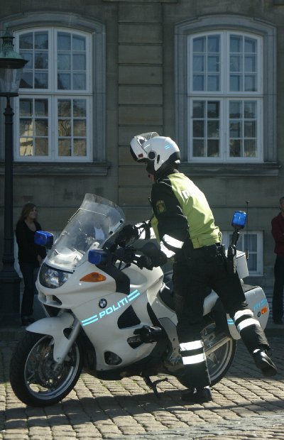 K benhavns politi holdt ro Gardehusarregimentet Politiet eskorterede 